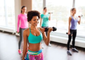 Scopri il sapore del mondo nelle tue mani, sfoglia le nostre ricette e viaggia attraverso i sapori senza mai lasciare la tua cucina.